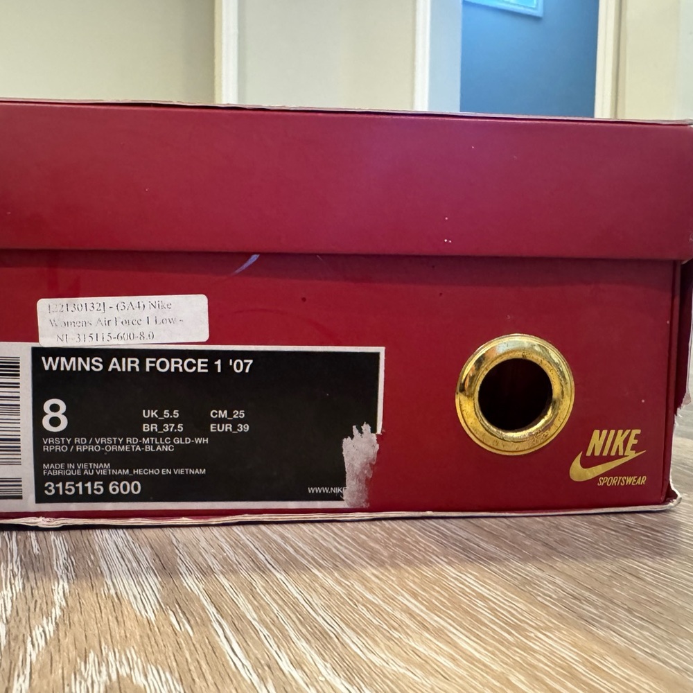 Nike Bold Red Sneakers With Pattern - image 5